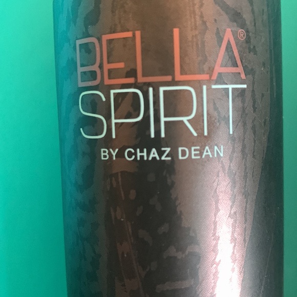 Bella spirit facial cleanser by Chaz Dean - Picture 3 of 5